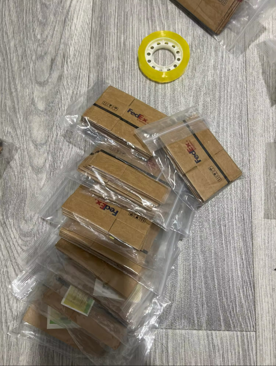 Small Refillable Shipping Boxes