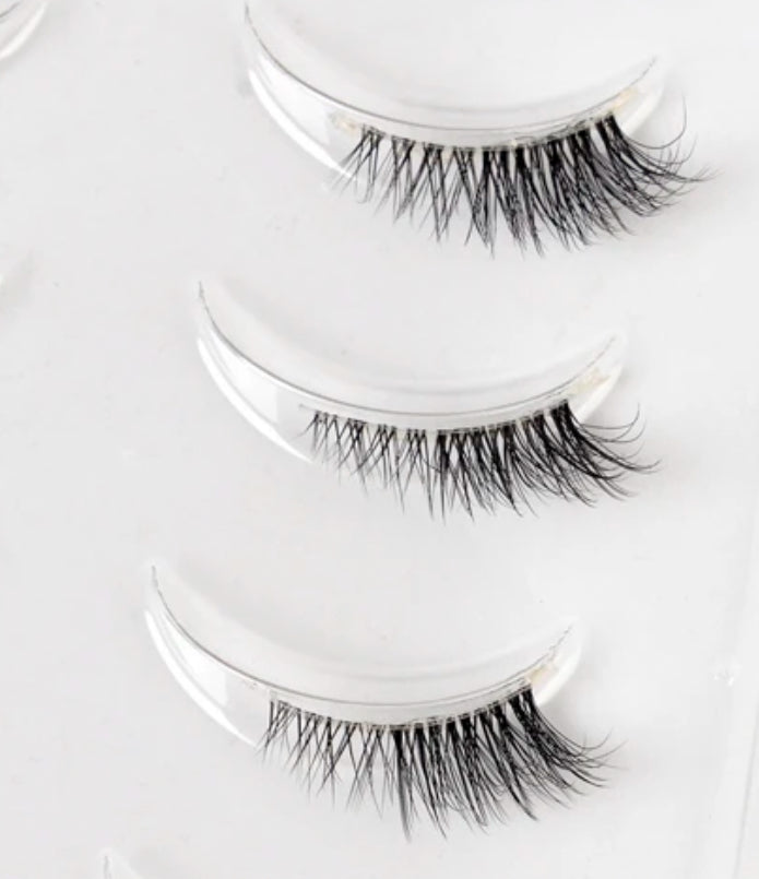 Eyelash pack